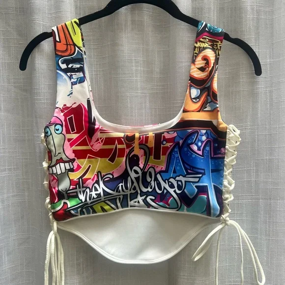 AKIRA Multicolor Graffiti Print Crop Top - Picture 2 of 3